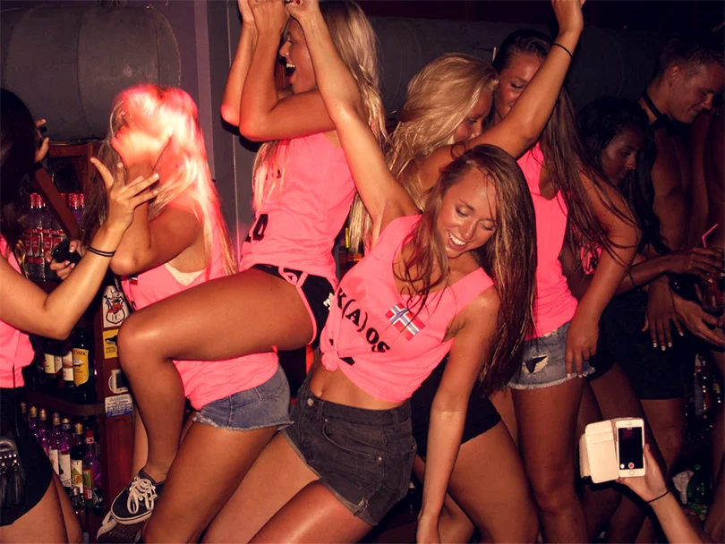 Kos Nightlife Guide 2025: Best Bars, Clubs & Party Spots - Gallery Image 3