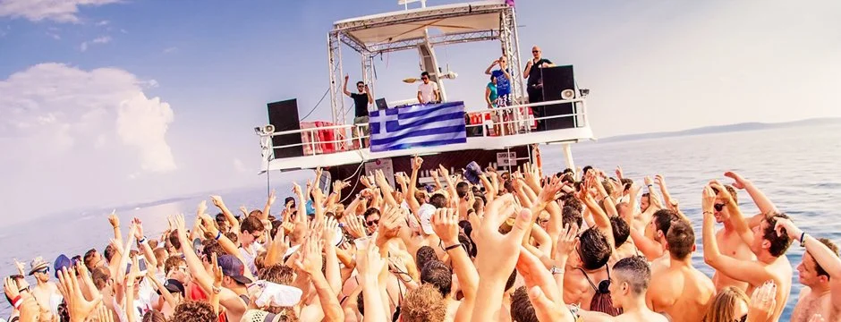 Beyond Tourist Traps: How to Find and Enjoy Authentic Local Festivals - Gallery Image 5