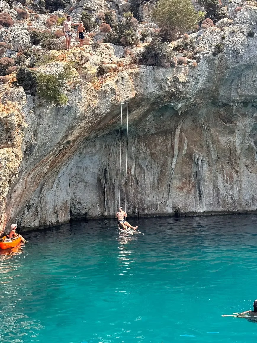 Gallery image for Christina 3 Island Hoppin